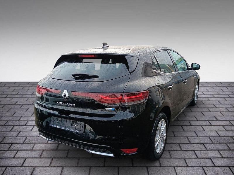 Gebraucht Renault Megane E-Tech Intens 160 PS (117 kW) 2021 Schwarz Limousine