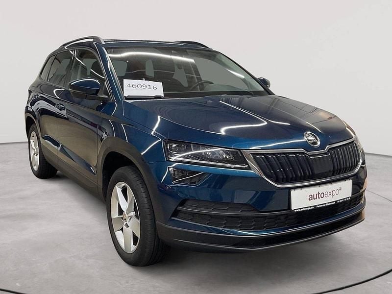 Lavablau metallic Gebraucht 2021 Skoda Karoq Ambition SUV | 20.590 € (Guter Preis) - Bild 1/4