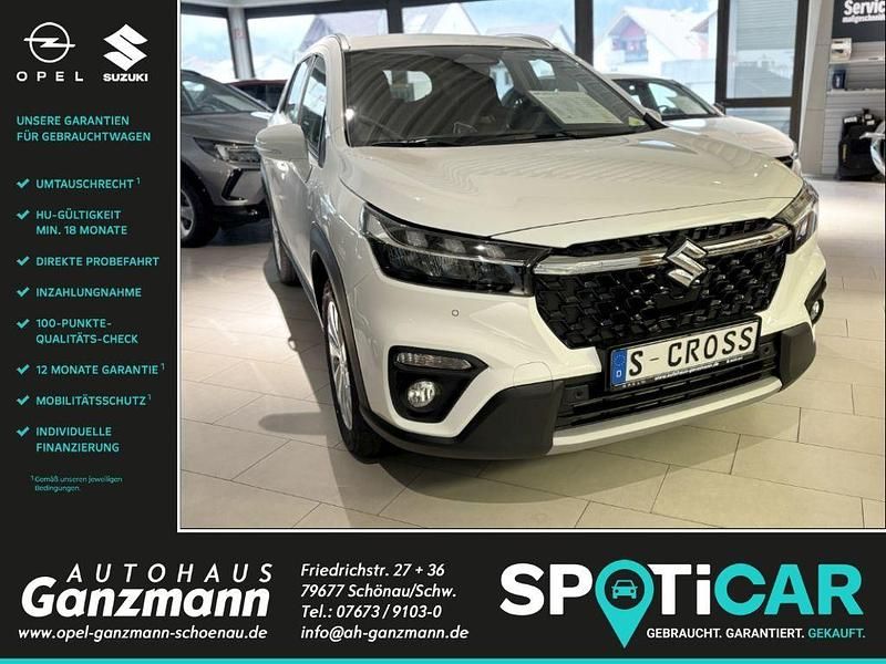 Weiß Neu 2025 Suzuki SX4 S-Cross Comfort SUV | 27.480 € (Etwas zu teuer) - Bild 1/4