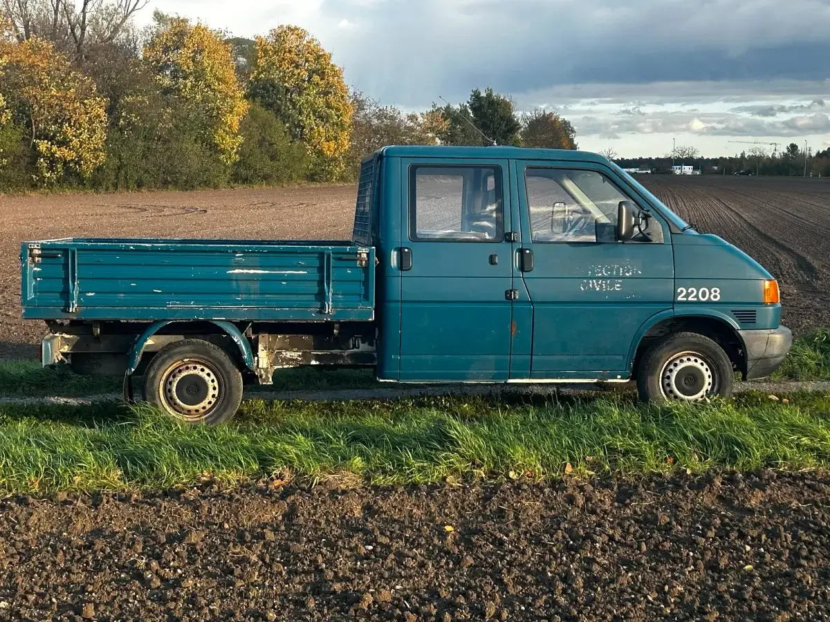 Gebraucht VW T4 115 PS (84 kW) 1997 Van