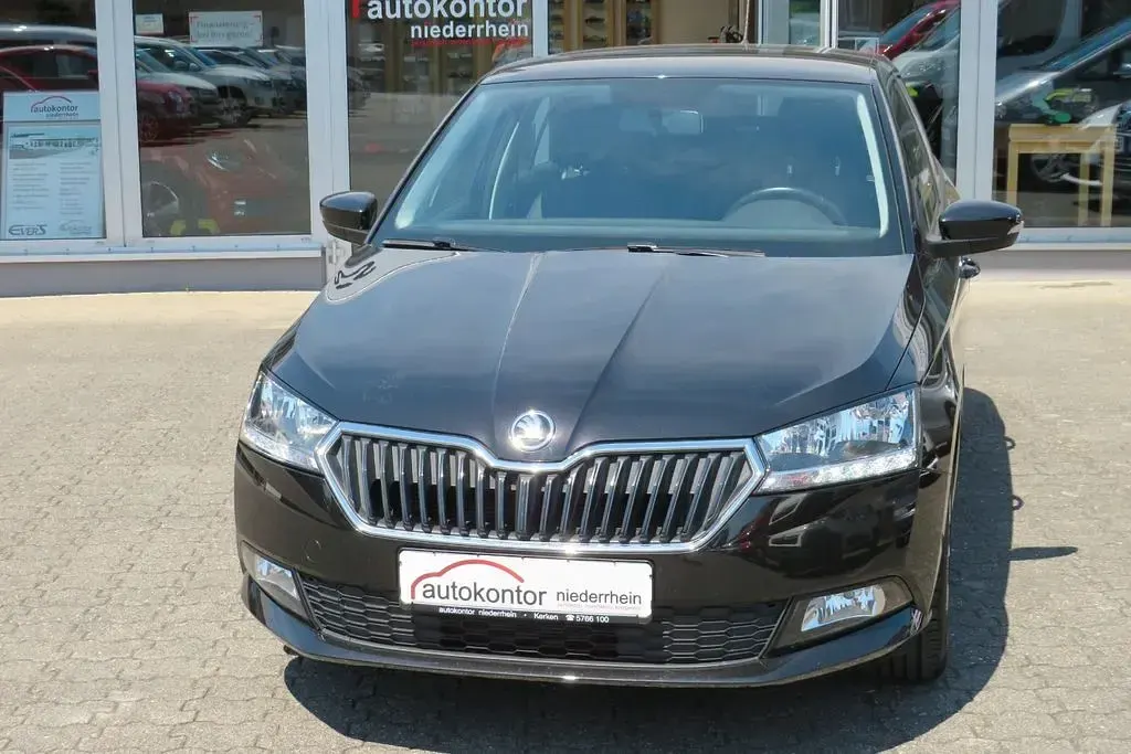 Gebraucht Skoda Fabia 95 PS (69 kW) 2022 Schwarz Kleinwagen