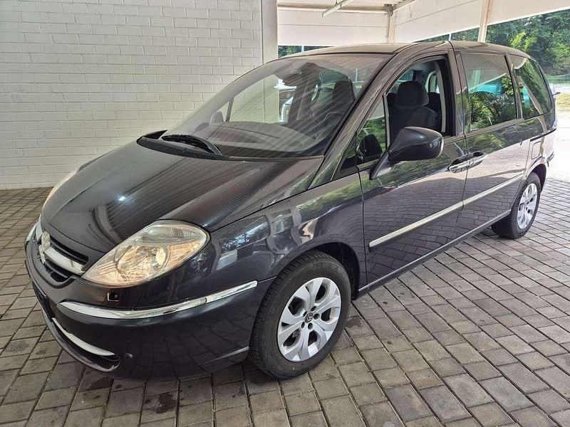 Grau Gebraucht 2010 Citroën C8 Comfort Van / Kleinbus | 1.750 € - Bild 1/4