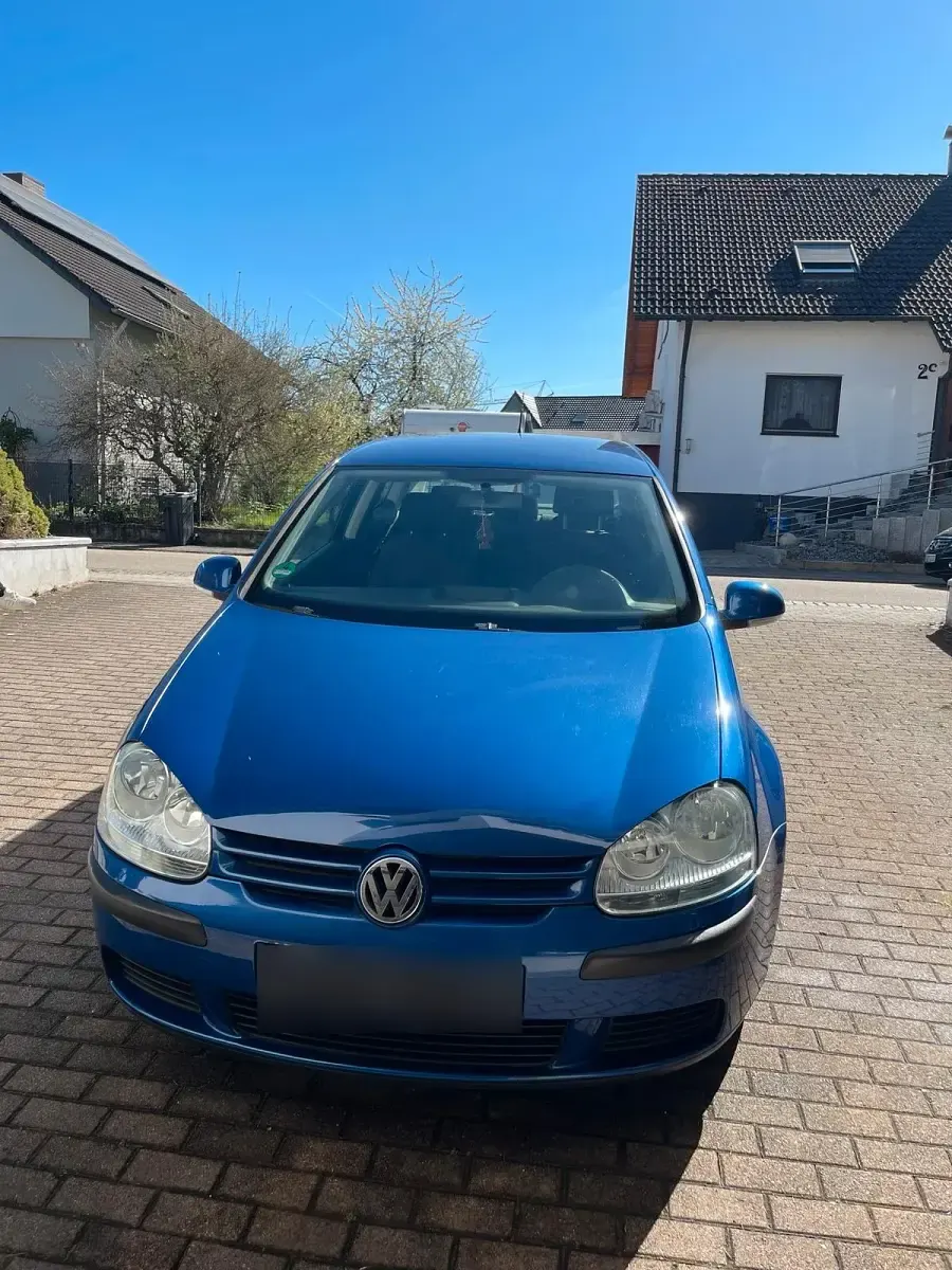 Gebraucht VW Golf V 75 PS (55 kW) 2005 Blau Kleinwagen