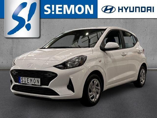 Gebraucht Hyundai i10 Select 63 PS (46 kW) 2024 Schwarz Kleinwagen