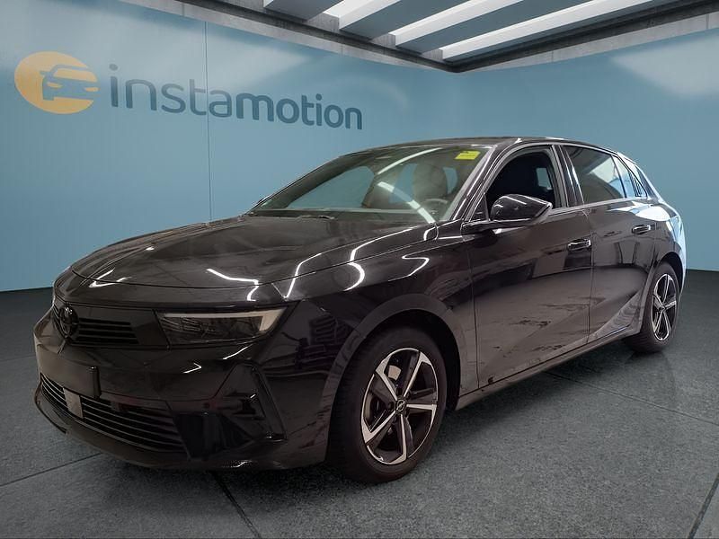 Gebraucht Opel Astra 131 PS (96 kW) 2025 Schwarz Limousine