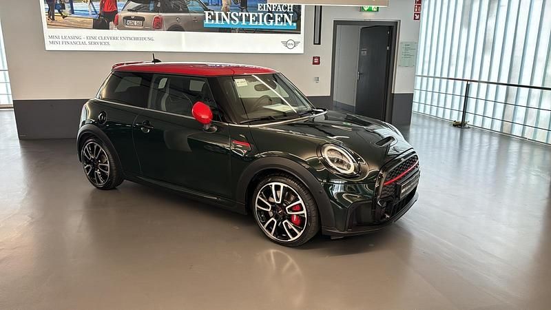 Gebraucht Mini John Cooper Works Coupé 231 PS (169 kW) 2021 Grün Coupé