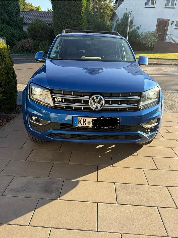 Blau Gebraucht 2017 VW Amarok Abholung | 33.000 € (Fairer Preis) - Bild 1/4