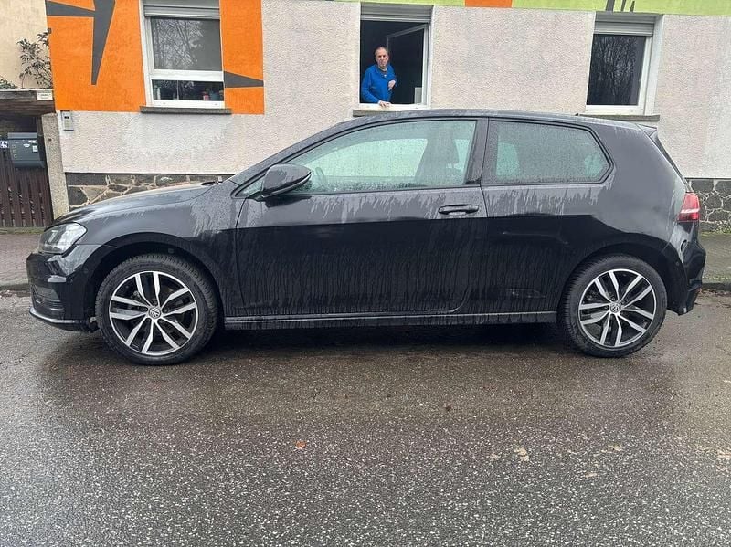 Gebraucht VW Golf VII R-line 140 PS (102 kW) 2015 Schwarz Limousine