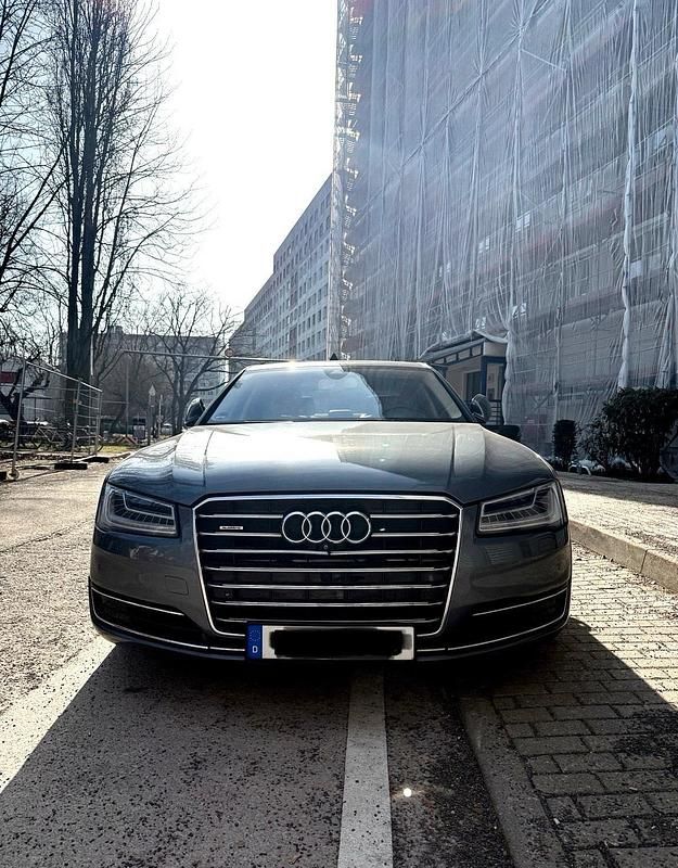 Gebraucht Audi A8L 385 PS (283 kW) 2015 Grau Limousine