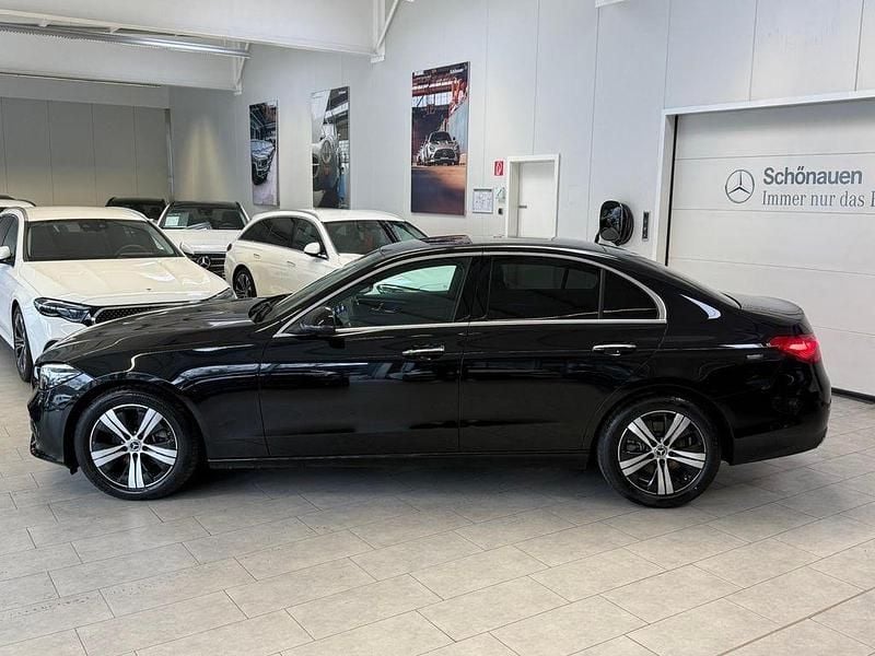 Gebraucht Mercedes C180 Avantgarde 170 PS (125 kW) 2025 Schwarz Limousine