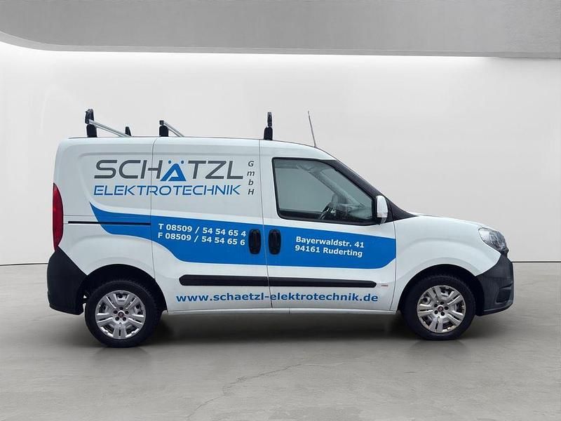 Gebraucht Fiat Doblò 90 PS (66 kW) 2015 Weiß Van / Kleinbus