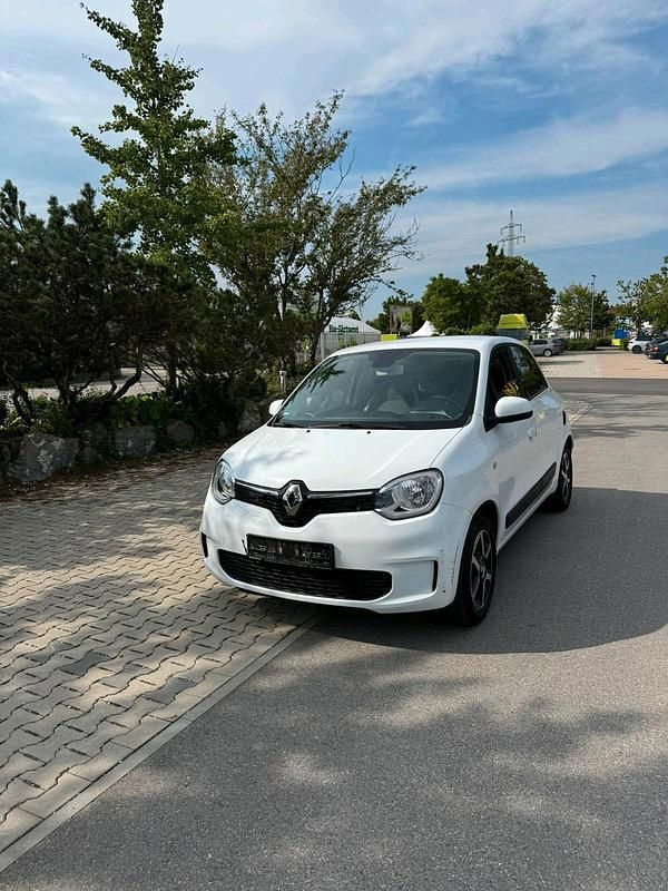 Weiß Gebraucht 2021 Renault Twingo Kleinwagen | 7.800 € - Bild 1/4