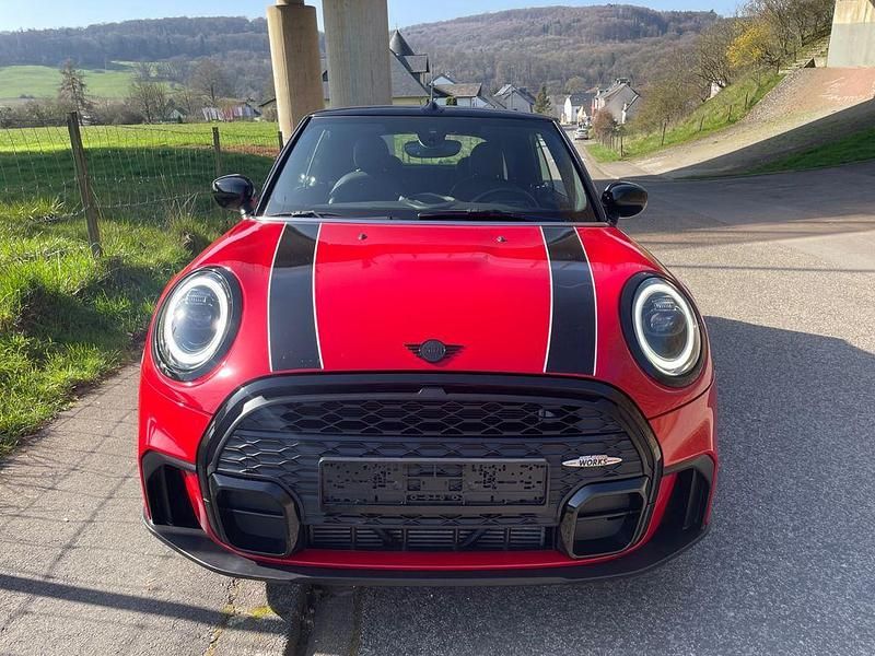 Gebraucht Mini John Cooper Works 136 PS (100 kW) 2023 Rot Kleinwagen