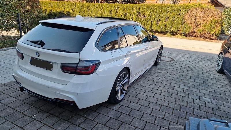 Gebraucht BMW 325 Shadowline 218 PS (160 kW) 2014 Weiß Kombi