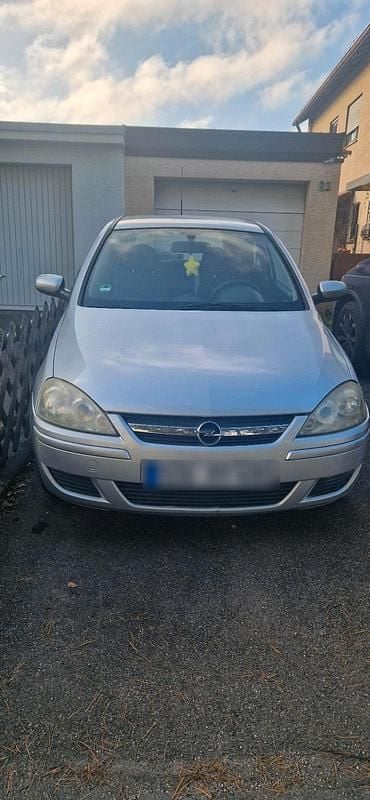 Grün Gebraucht 2007 Opel Corsa Kleinwagen | 350 € (Superpreis) - Bild 1/4