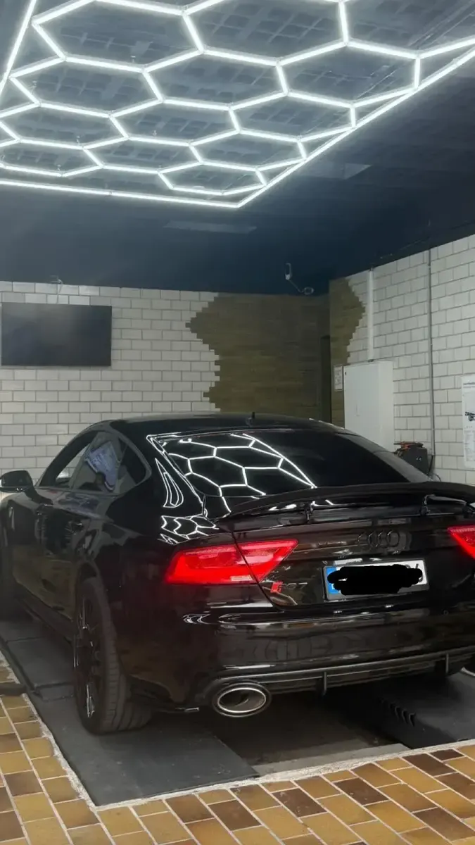 Gebraucht Audi A7 Comfort 313 PS (230 kW) 2012 Schwarz Kleinwagen