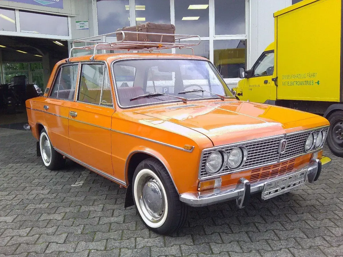 Gebraucht Lada 2103 75 PS (55 kW) 1975 Orange Limousine