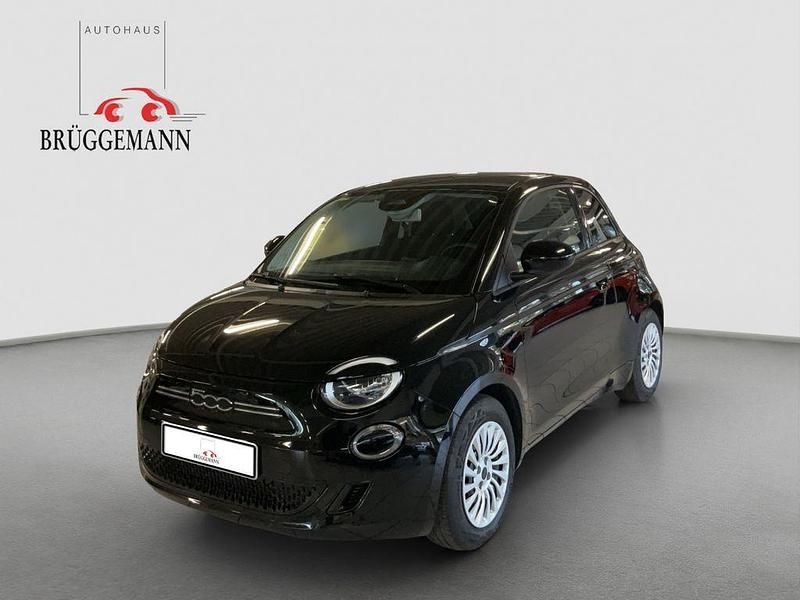 Gebraucht Fiat 500e Action 69 kW (95 PS) 2022 Schwarz Kleinwagen