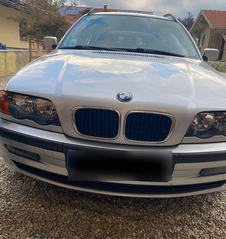 Gebraucht BMW 318 118 PS (86 kW) 2001 Grau Kombi