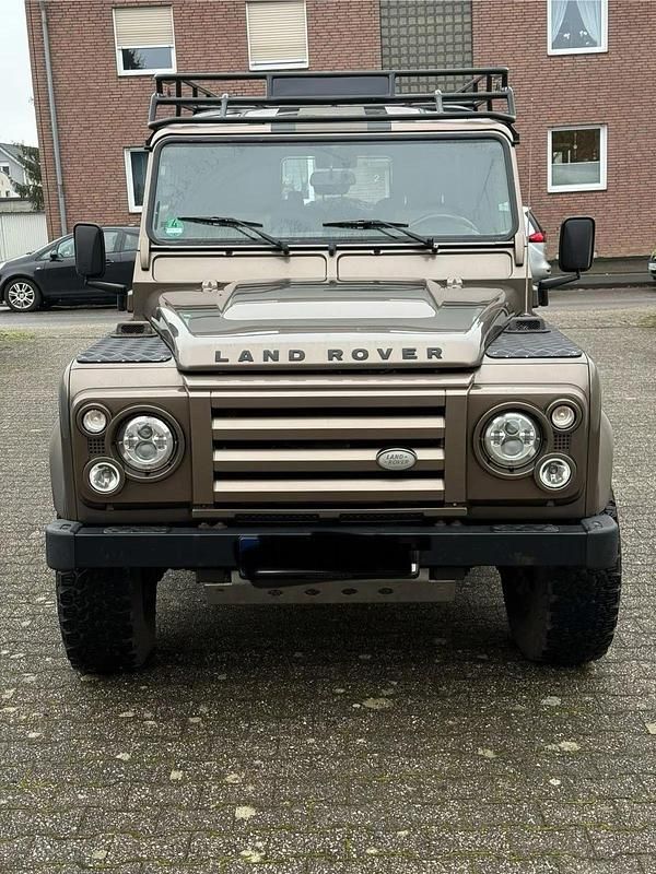 Gebraucht 2013 Land Rover Defender SUV | 49.999 € - Bild 1/4