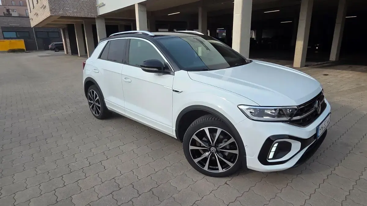 Gebraucht VW T-Roc R-line 150 PS (110 kW) 2023 Weiß SUV