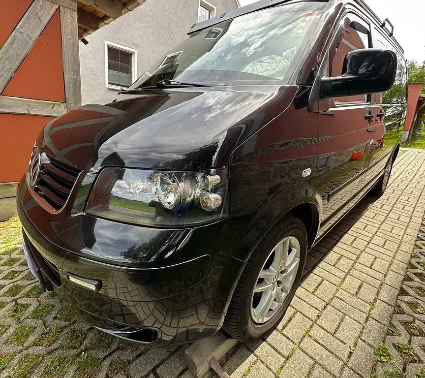 Gebraucht VW Multivan Comfortline 131 PS (96 kW) 2007 Schwarz Van / Kleinbus