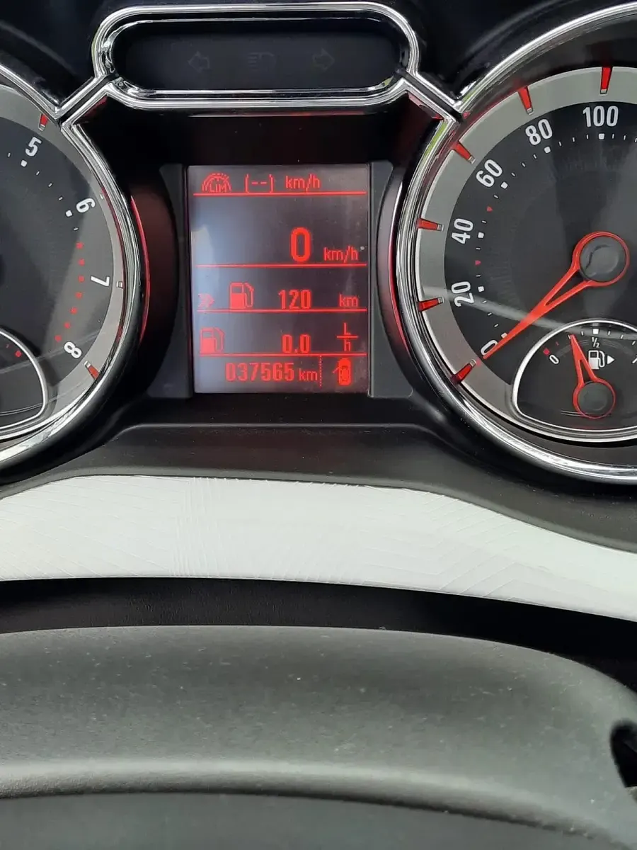 Gebraucht Opel Adam Open Air 87 PS (63 kW) 2016 Schwarz Kleinwagen