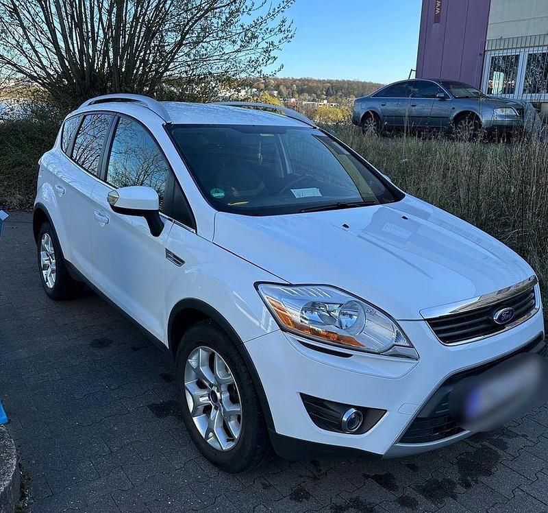 Gebraucht Ford Kuga Trend 140 PS (102 kW) 2012 Schwarz SUV