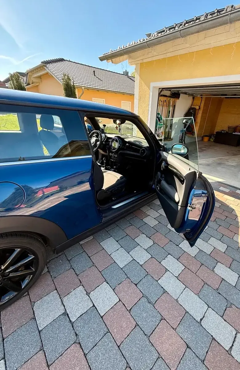 Occasion Mini Cooper 102 PK (75 kW) 2018 Blauw Hatchback