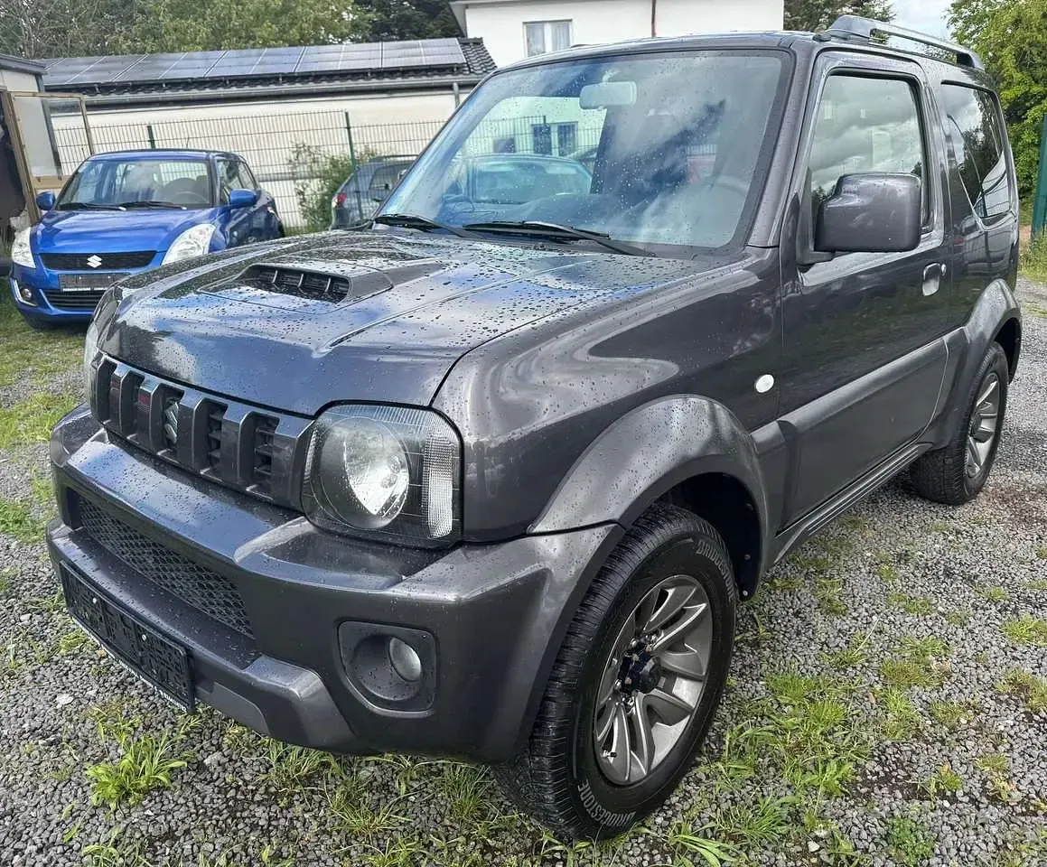 Gebraucht Suzuki Jimny Style 84 PS (61 kW) 2016 Grau SUV