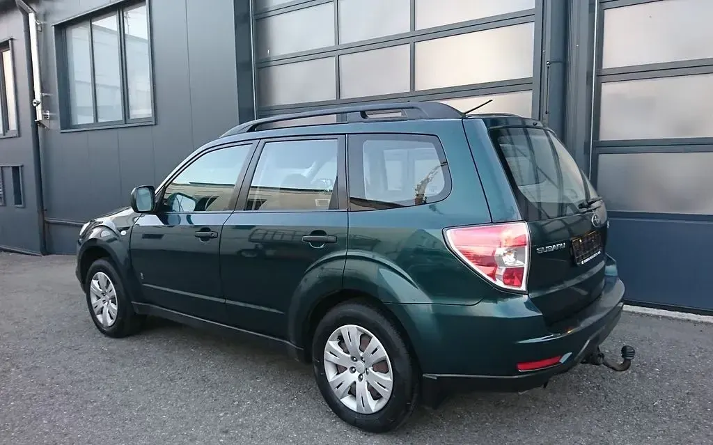 Gebraucht Subaru Forester 150 PS (110 kW) 2010 Grün SUV