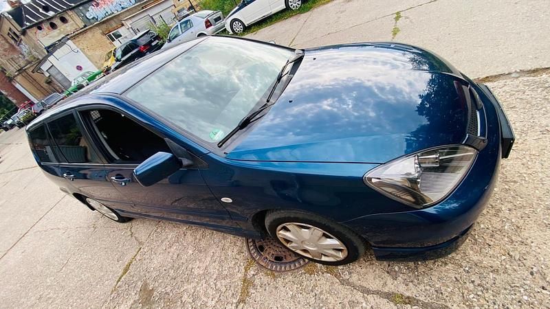 Blau Gebraucht 2006 Mitsubishi Lancer Kombi | 1.400 € (Fairer Preis) - Bild 1/4
