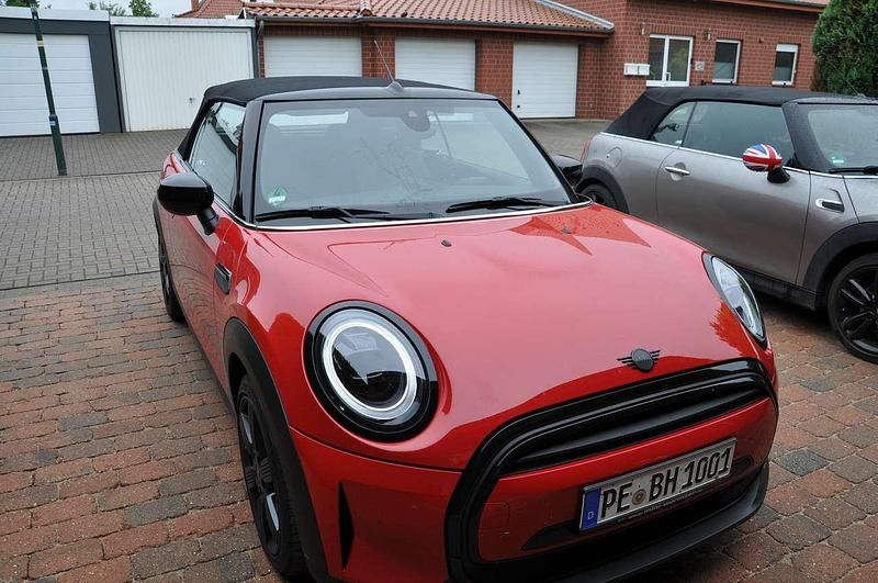 Gebraucht Mini Cooper Cabriolet Classic 136 PS (100 kW) 2023 Rot Cabrio