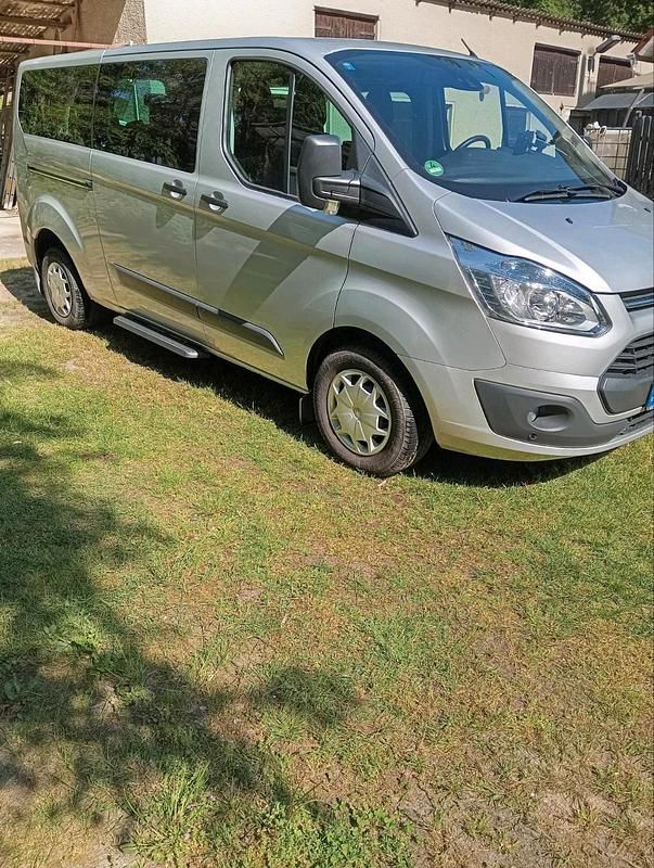 Gebraucht Ford Transit Custom 125 PS (91 kW) 2015 Silber Van / Kleinbus