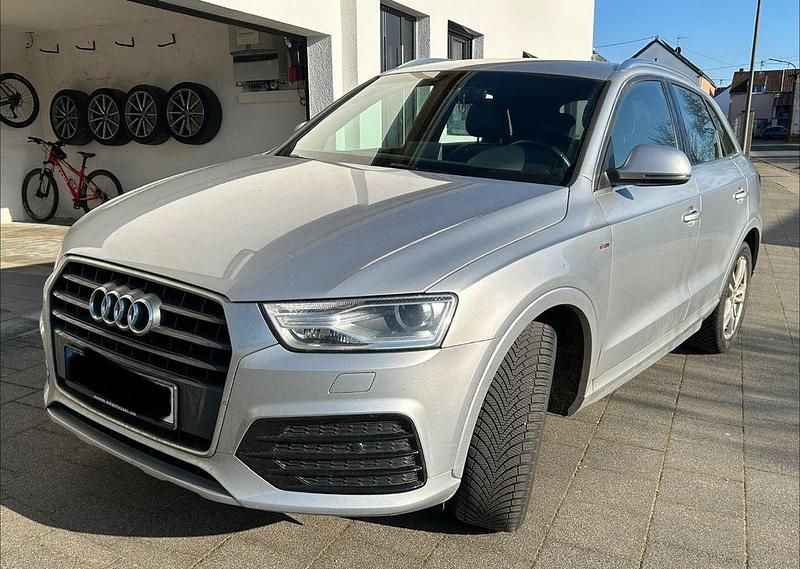 Gebraucht Audi Q3 S-Line 150 PS (110 kW) 2017 Silber SUV