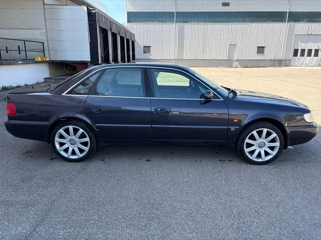 Second-hand Audi A6 150 CP (110 kW) 1997 Berlinǎ