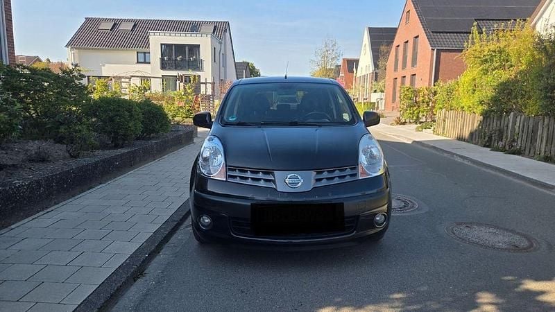 Second-hand Nissan Note 110 CP (80 kW) 2006 Negru Hatchback