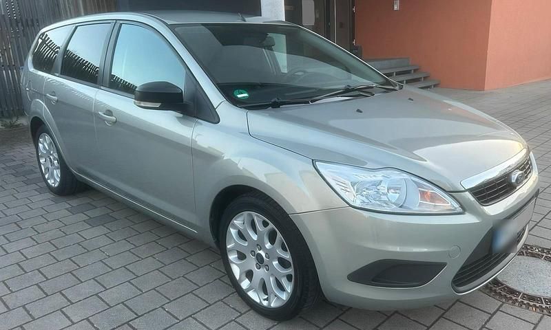Gebraucht Ford Focus 100 PS (73 kW) 2009 Andere farben Kombi