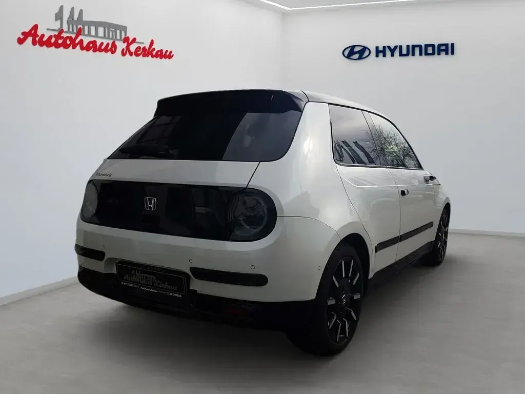 Gebraucht Honda e Advance 113 kW (154 PS) 2020 Weiß Kleinwagen