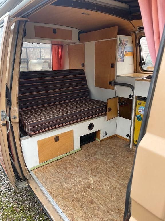 Gebraucht VW T3 133 PS (97 kW) 1986 Beige Van