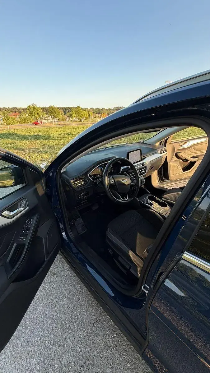 Gebraucht Ford Focus Cool & Connect 150 PS (110 kW) 2020 Blau Kombi