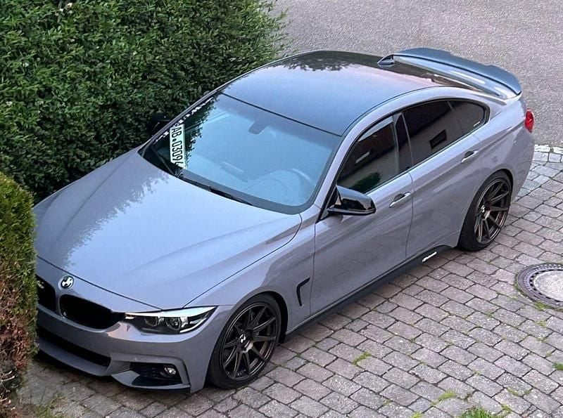 Grau Gebraucht 2018 BMW 440 M Sport Coupé | 39.999 € (Teuer) - Bild 1/4