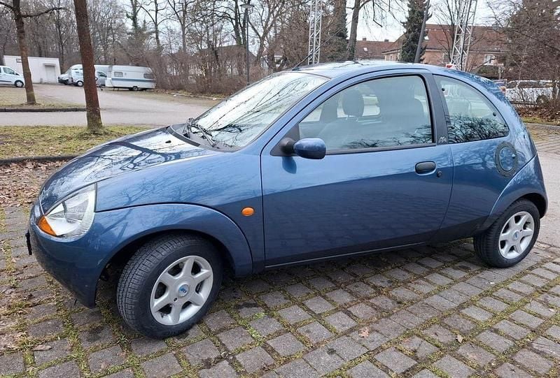 Second-hand Ford Ka 60 CP (44 kW) 2006 Albastru Hatchback