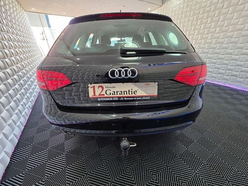 Gebraucht Audi A4 Sport 136 PS (100 kW) 2014 Schwarz Kombi