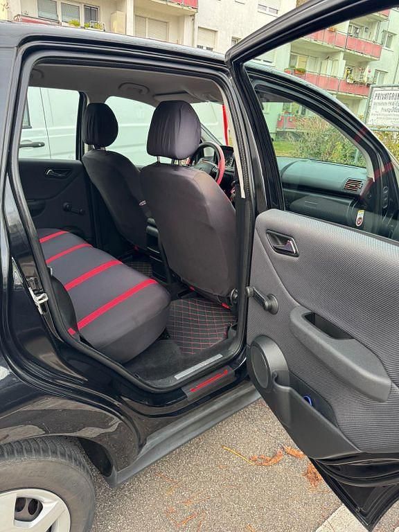 Gebraucht Mercedes A160 Elegance 95 PS (69 kW) 2010 Schwarz Van / Kleinbus