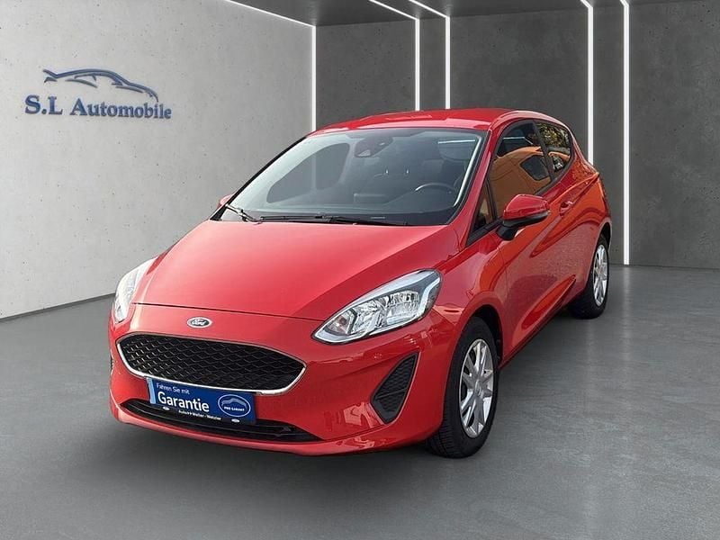 Gebraucht Ford Fiesta Cool & Connect 75 PS (55 kW) 2020 Rot Kleinwagen