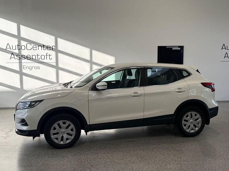 Weiß Gebraucht 2018 Nissan Qashqai Acenta SUV | 8.500 € (Superpreis) - Bild 1/3