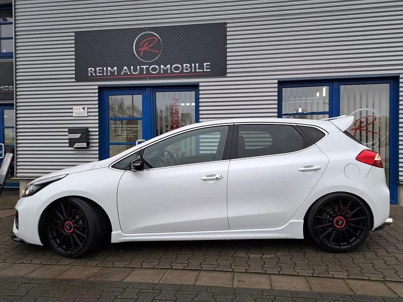 Gebraucht Kia Ceed GT-Track 204 PS (150 kW) 2018 Weiß Kleinwagen