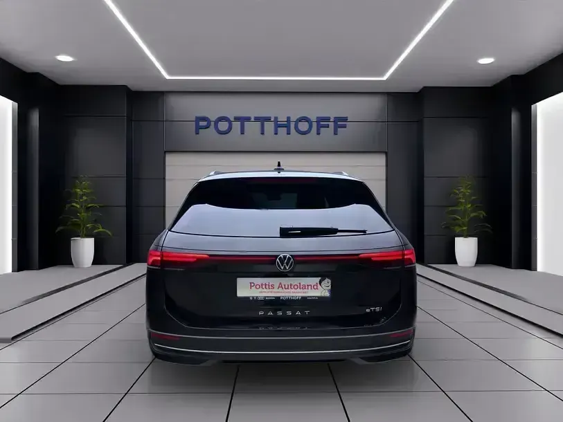 Gebraucht VW Passat Business 150 PS (110 kW) 2025 Schwarz Kombi