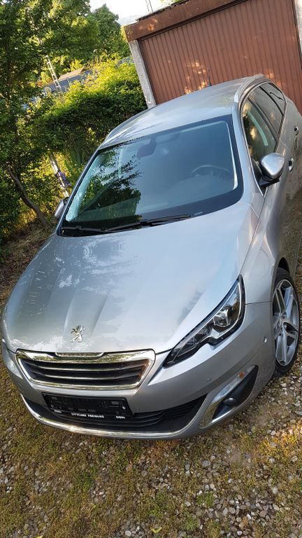 Grau Gebraucht 2015 Peugeot 308 Allure Kombi | 6.500 € (Guter Preis) - Bild 1/4